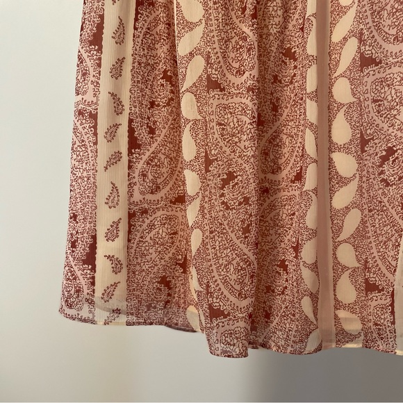 Ann Taylor Peachy Pink Paisley Skirt - Picture 6 of 9